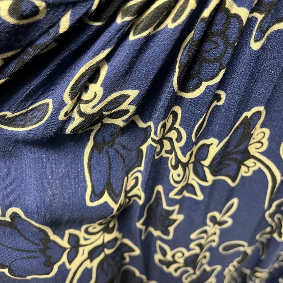 Zara Blue Floral Tiered Midi Dress with Long Sleeves - Picture 16 of 16